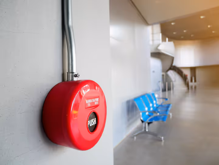 Fire Alarm Systems Guide: Clear Information on Detection, Alerts, and Compliance