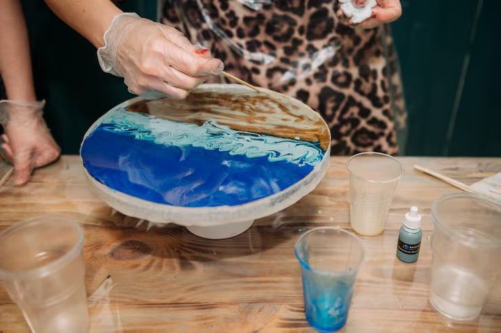 Learn About Resin Art: Discover Tips, Facts, and Informative Resources