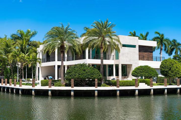 Learn About Villas in Dubai: Guide, and Helpful Lifestyle Information