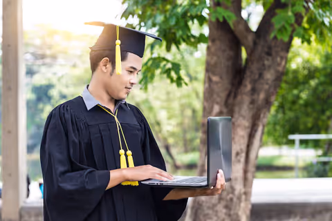 Online Language Courses Explained: Discover Digital Learning Models and Practical Knowledge