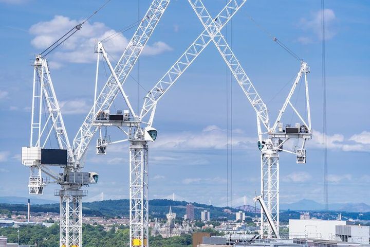 Tower Crane Manufacturers Explanation: How Tower Crane Production Supports Construction